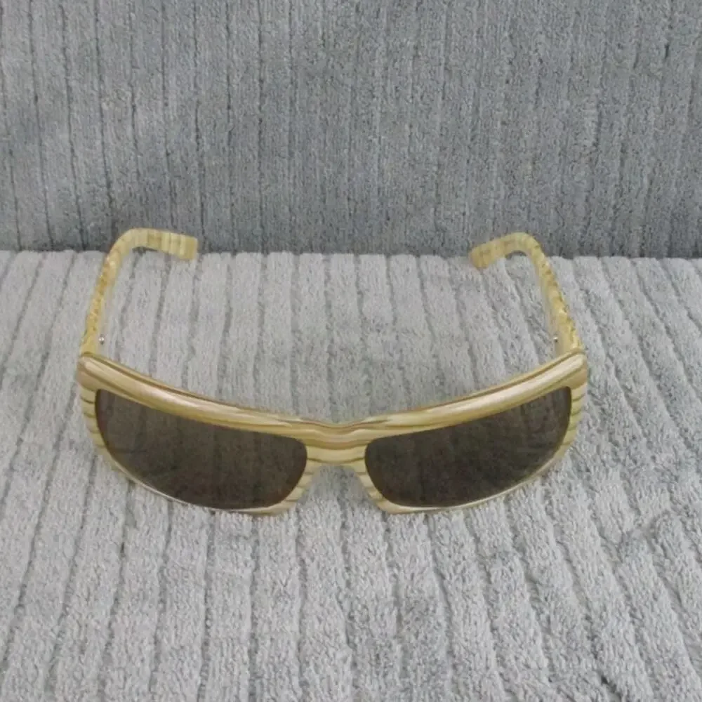 New Divine Eyewear Crush Tan Horn/Amber Sunglasses NWT Women's